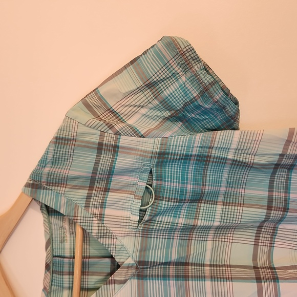 Blue Aqua Plaid Scrub Top - Picture 2 of 2